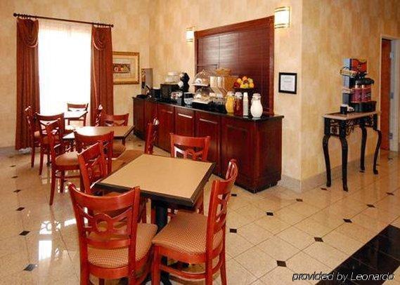 ควอลิตี้ อินน์ แฮคเกตส์ทาวน์ - ลองแวลเลย์ Hackettstown ร้านอาหาร รูปภาพ
